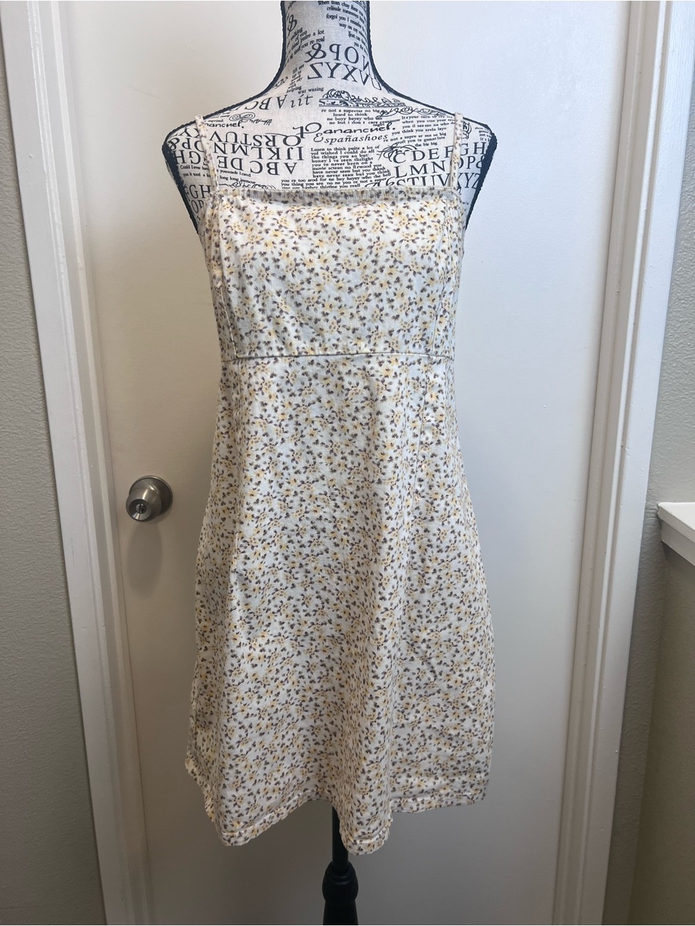 Wild Fable Floral Fit & Flare Mini Dress Cottagecore Size Large homecoming dress
